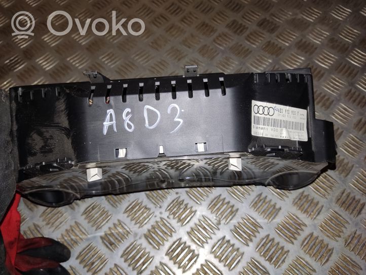 Audi A8 S8 D3 4E Tachimetro (quadro strumenti) 