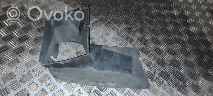 Audi A4 S4 B6 8E 8H Prowadnica powietrza intercoolera 8E0117335C