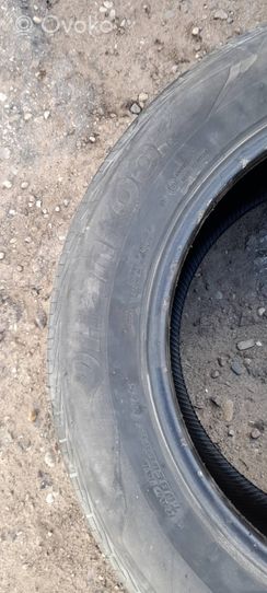 Volkswagen Touareg I R18 winter tire 