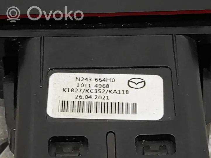 Mazda MX-5 ND Muut kytkimet/nupit/vaihtimet N243664H0