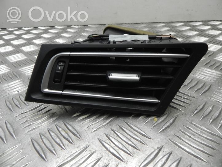 BMW 2 F45 Rear air vent grill 141218