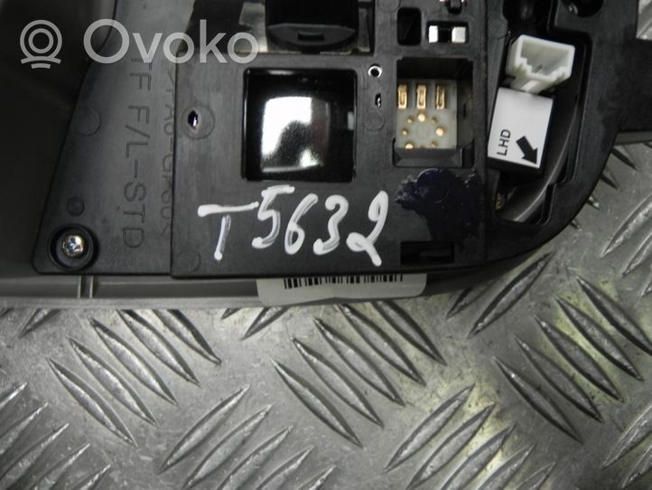 KIA Optima Inne oświetlenie wnętrza kabiny 928002T5XX