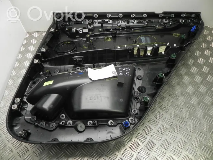 BMW X5 F15 Garniture de panneau carte de porte avant 51427292103