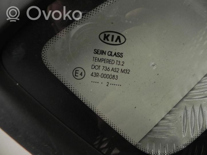 KIA Ceed Vetro del deflettore della portiera anteriore - quattro porte 87820A2000