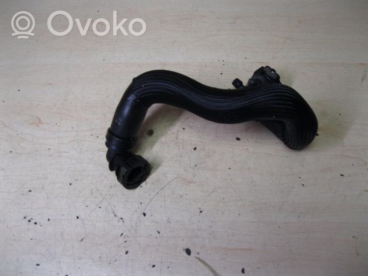 Citroen C4 I Picasso Tubo flessibile del liquido di raffreddamento del motore 9684684280