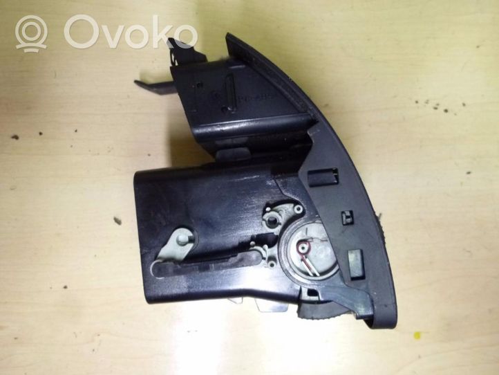 Volkswagen Touran I Griglia di ventilazione posteriore 1T0819704A