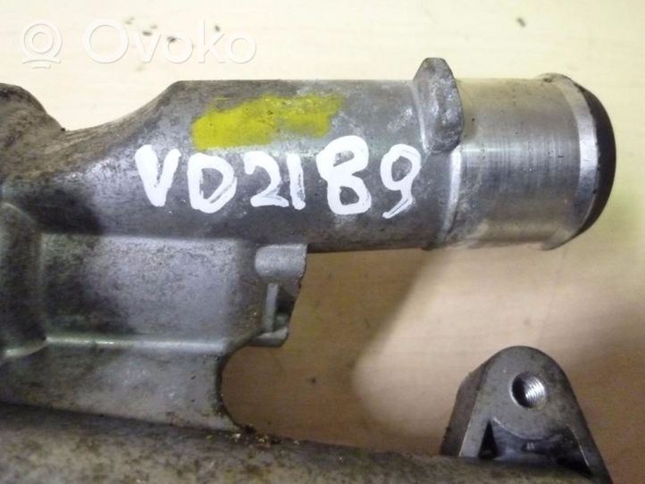 Ford Focus Boîtier de thermostat BM569K478AA