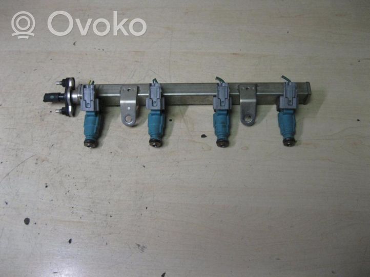 Hyundai i10 Injecteur de carburant 3531003000