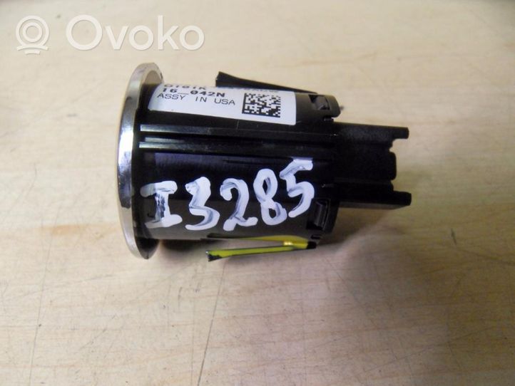 Ford S-MAX Moottorin start-stop-painike/kytkin DG9TI4C376ADW