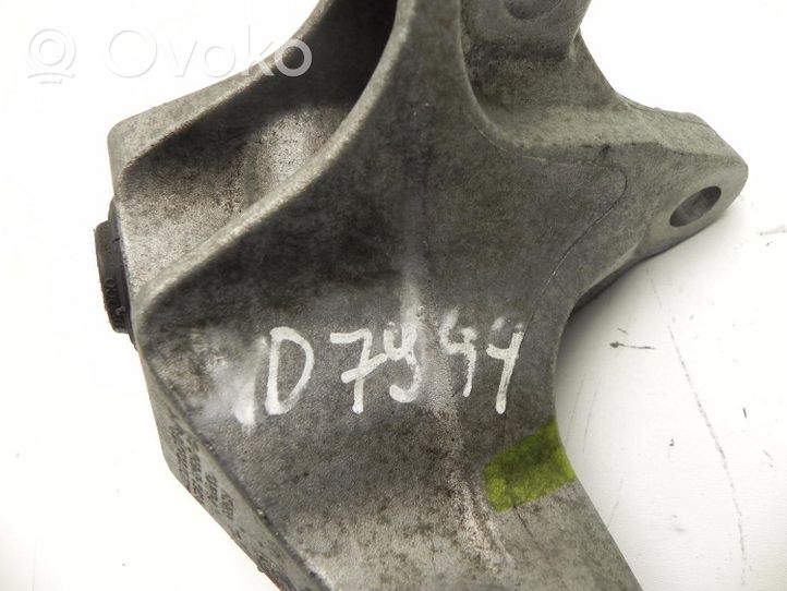 Ford S-MAX Engine mounting bracket DS736P093GA