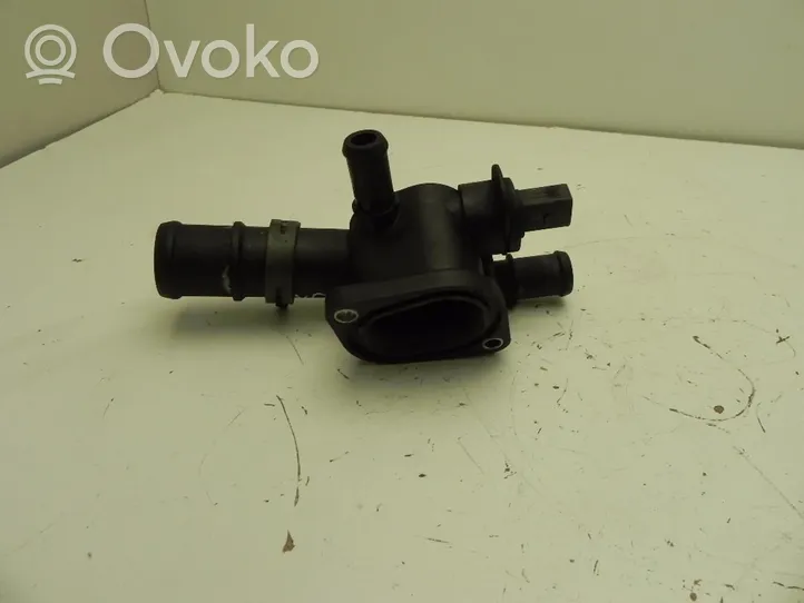 Volkswagen Polo IV 9N3 Thermostat housing 038121132