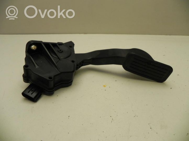 Toyota iQ Accelerator throttle pedal 7811074020