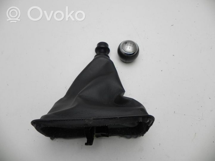 Toyota iQ Gear selector/shifter (interior) 123456