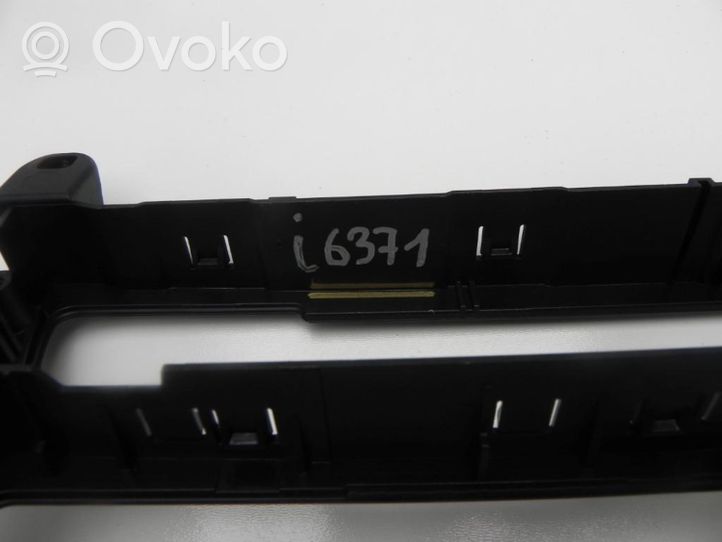 BMW 3 F30 F35 F31 Cadre, panneau d'unité radio / GPS 9207195