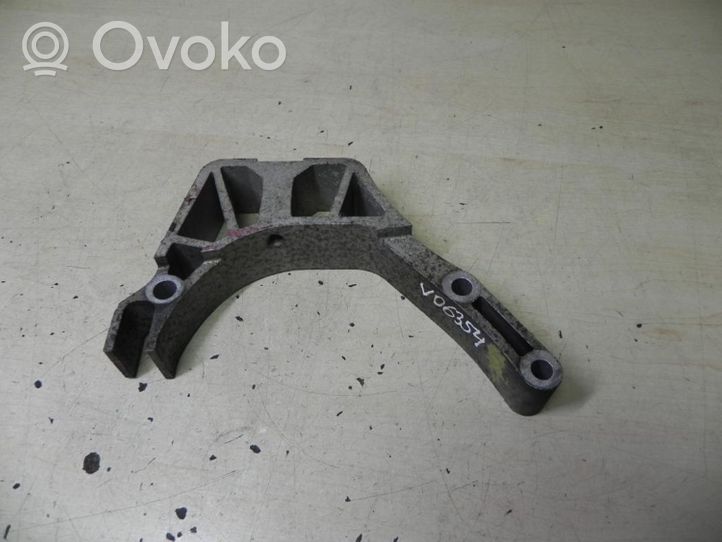 Fiat 500 Engine mounting bracket 51843051