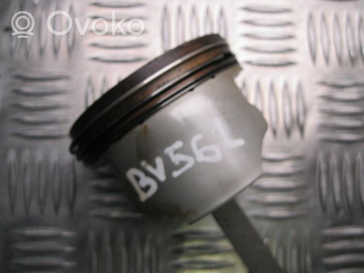 Ford Focus Piston avec bielle RF98MMD7D1292