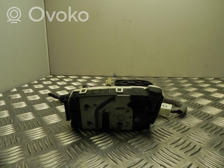 Mercedes-Benz A W176 Loading door lock A2047303635