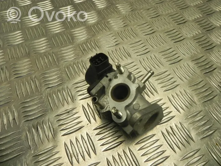 Toyota Yaris Soupape vanne EGR 2562021020