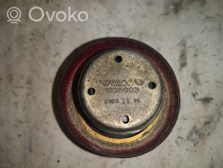 Volvo V70 Tappo del serbatoio del carburante 1325003