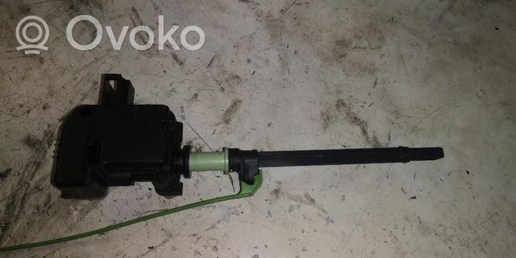 Volvo S80 Serratura del tappo del serbatoio del carburante 86113136