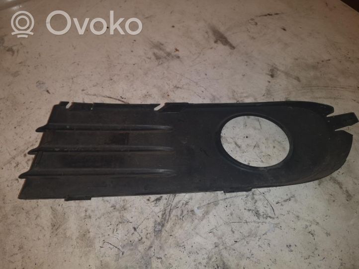 Volvo S40 Grille de calandre avant 30657008