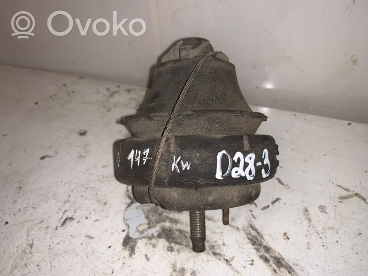 Volvo XC70 Supporto di montaggio del motore 9485551