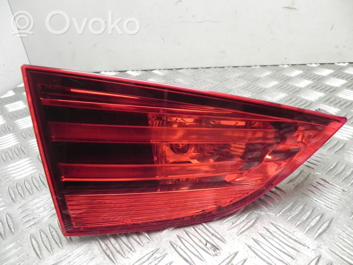 BMW 3 E90 E91 Lampa tylna 2990113