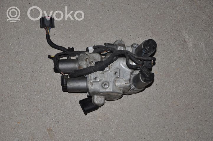 BMW 7 F01 F02 F03 F04 Compressore sospensioni pneumatiche 6775258