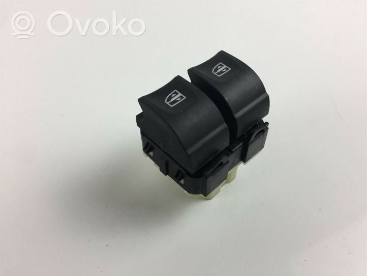 Renault Clio IV Electric window control switch 254118722R