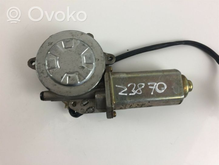 Nissan Terrano Motorino alzacristalli della portiera anteriore 8273083G10