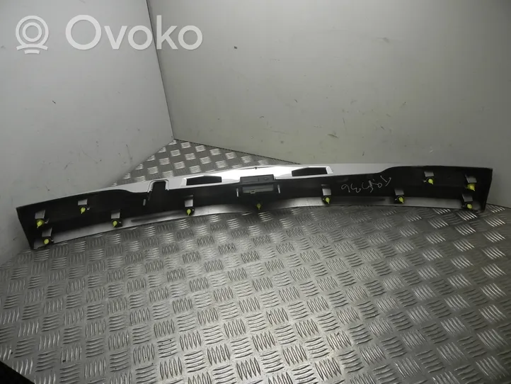 Toyota Prius (XW30) Lampa oświetlenia tylnej tablicy rejestracyjnej 7680147070