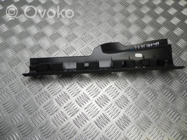 BMW 7 F01 F02 F03 F04 Katon muotolistan suoja 51479113026