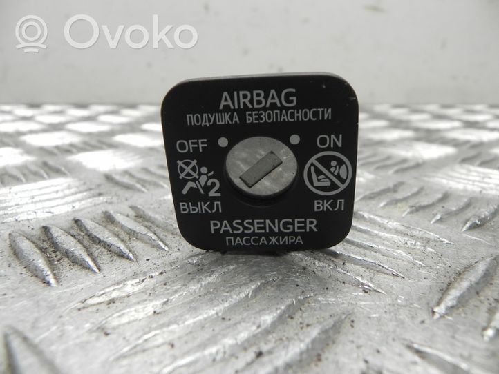 Toyota Prius (XW50) Interrupteur commutateur airbag passager 2091S60