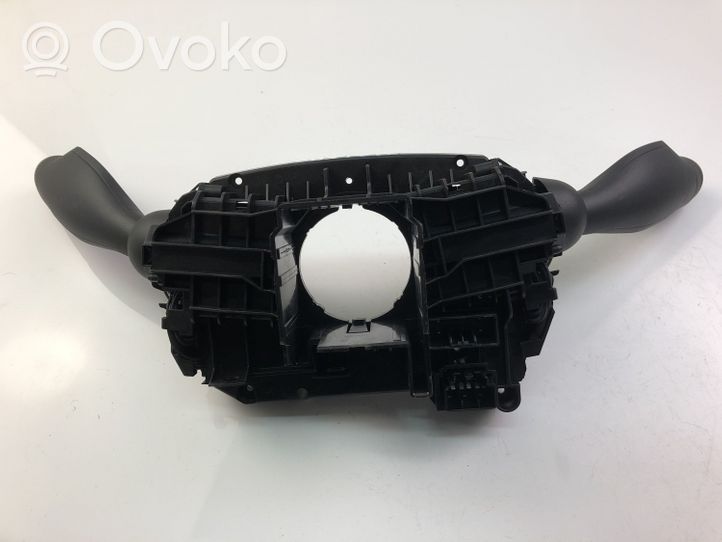 Volvo S90, V90 Кнопки рулевого колеса 31674102