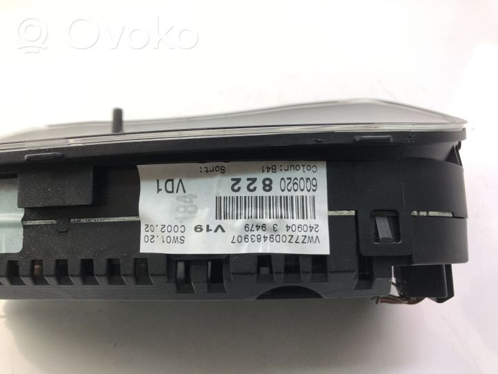 Volkswagen Polo IV 9N3 Tachimetro (quadro strumenti) 6Q0920822