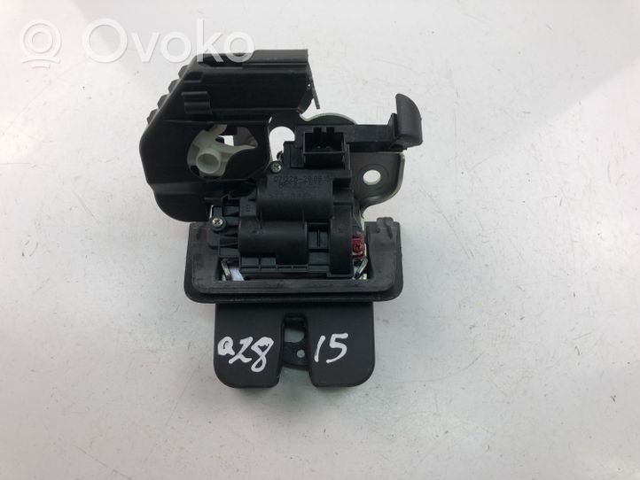 Audi A1 Blocco/chiusura/serratura del portellone posteriore/bagagliaio 8R0827505