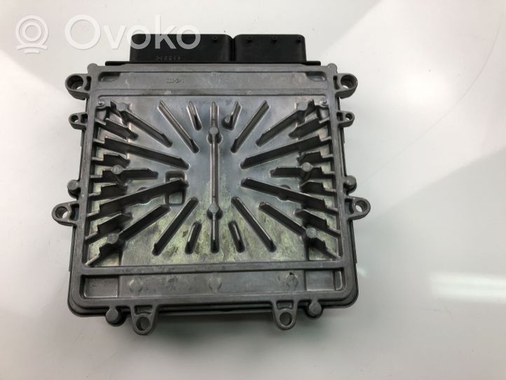 Volvo XC90 Sterownik / Moduł ECU 31372225AA