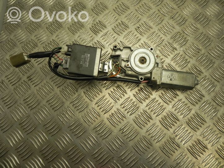 Subaru Legacy Motor / Aktuator RZ0177