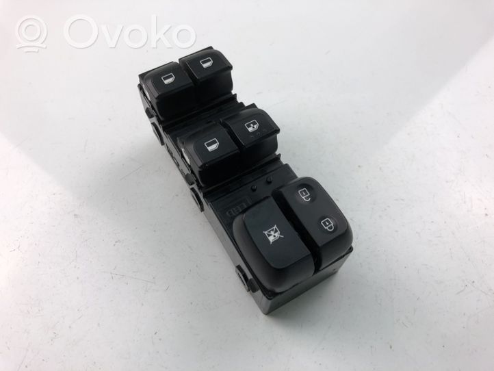 KIA Picanto Interruttore di controllo dell’alzacristalli elettrico 299181669