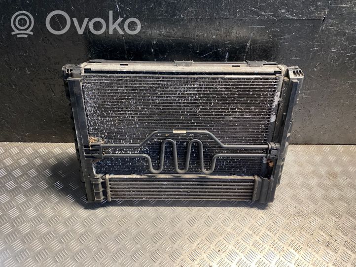 BMW 3 E90 E91 Coolant radiator 778889508