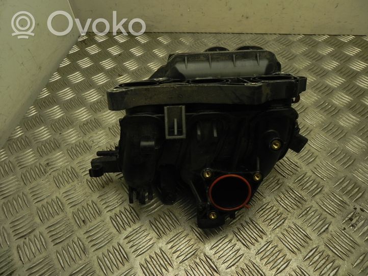 Toyota Aygo AB40 Kolektor ssący 171200Q040