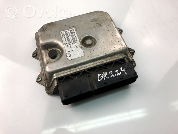 Fiat Punto (199) Calculateur moteur ECU 51896809