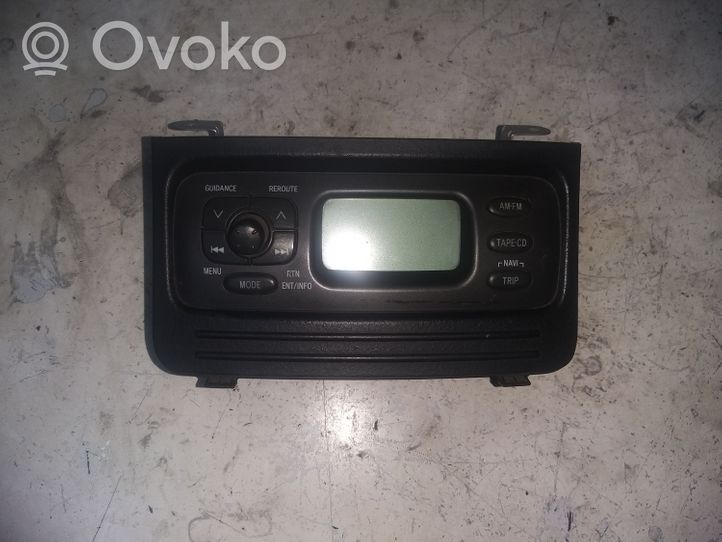 Toyota Avensis Verso Panel / Radioodtwarzacz CD/DVD/GPS 861105203100