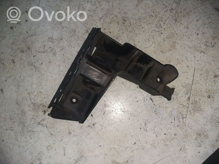 Volvo V70 Uchwyt / Mocowanie zderzaka tylnego 30678650