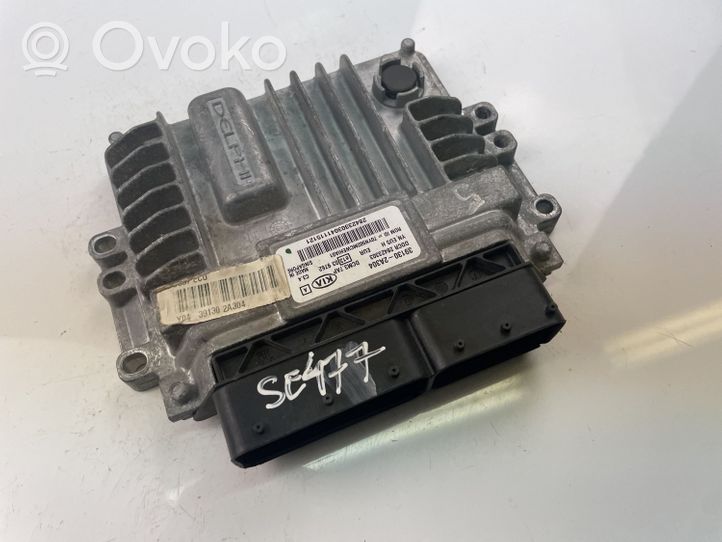 KIA Venga Variklio valdymo blokas 391302A304