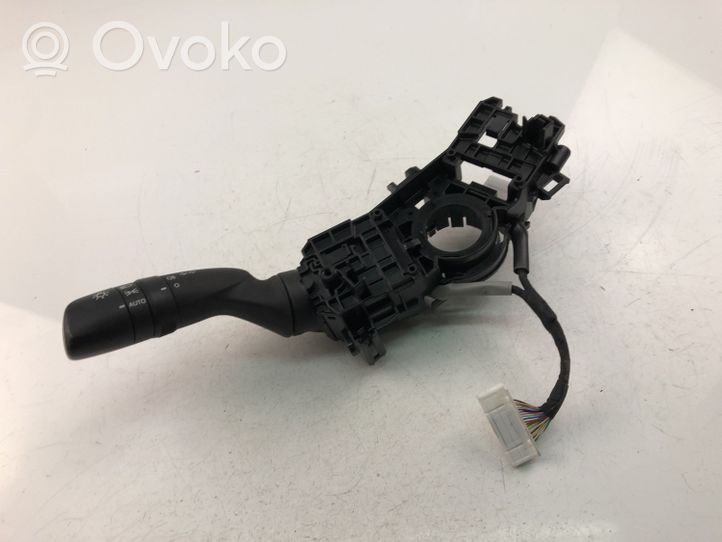 Toyota Yaris Commodo, commande essuie-glace/phare 02D5017J911