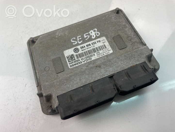 Seat Toledo III (5P) Calculateur moteur ECU 06A906033FH