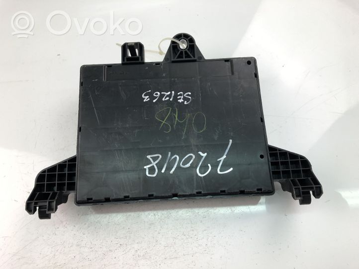 Opel Zafira C Fuse box set 365927271