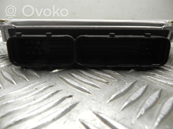 Hyundai H-1, Starex, Satellite Dzinēja vadības bloks 391004A040