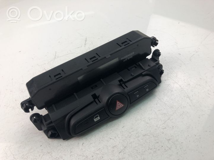 Hyundai ix20 Hazard light switch 937001K000